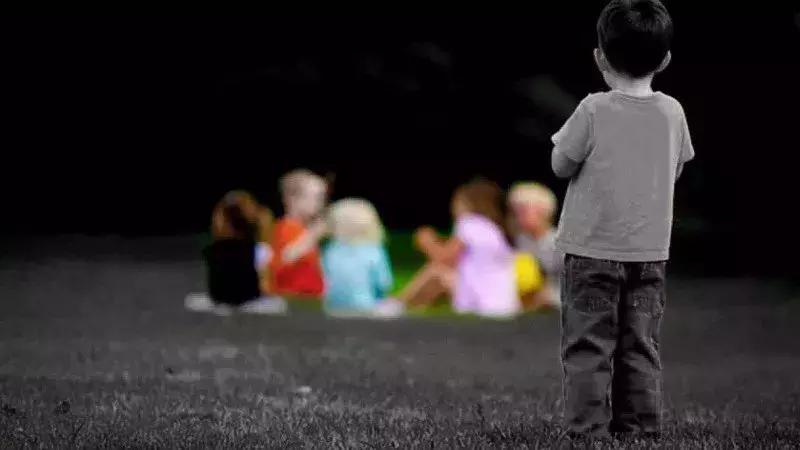 有一种可怕的病，叫儿童电视孤独症