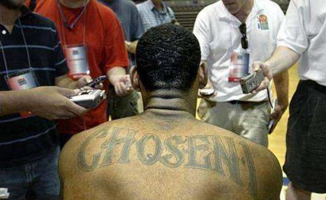 科比手臂纹身高清图,科比手臂的纹身图片