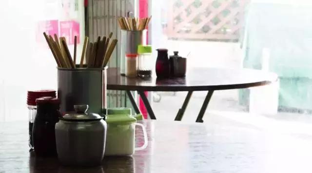 家里用不着的碗扔了有什么讲究吗,家里有这种碗赶紧扔掉