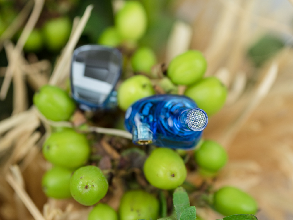 阿思翠平头耳机,阿思翠700耳机评测