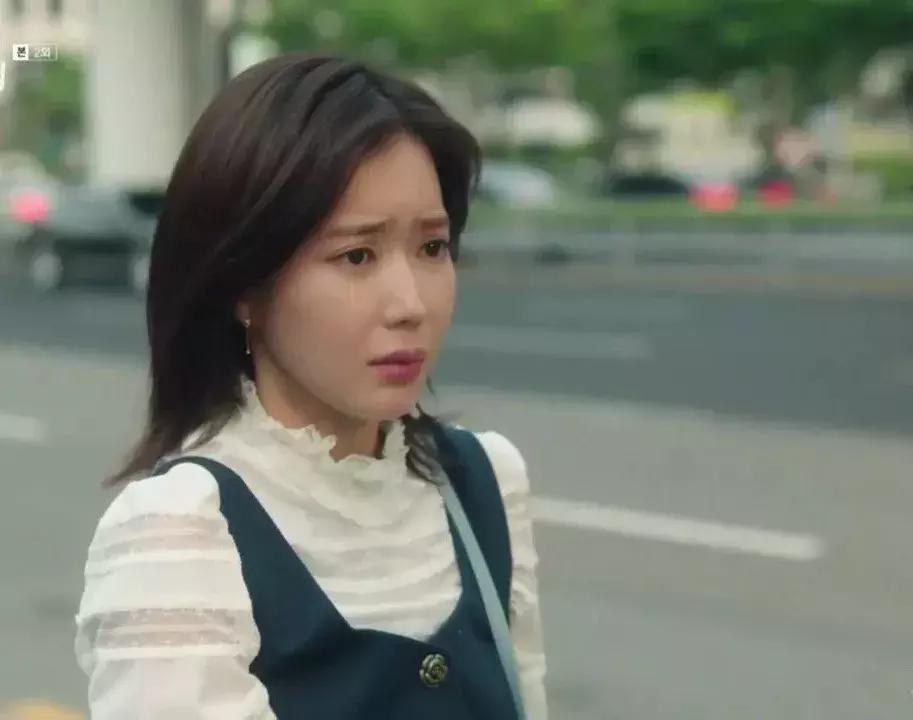 我的id是江南美人女主穿搭合集,我的id是江南美人女主衬衫穿搭
