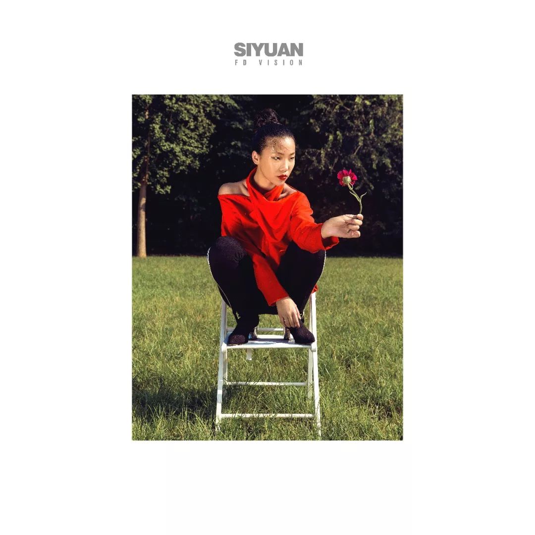 “硬刚”平凡的数种方法掀起早秋“不平凡”