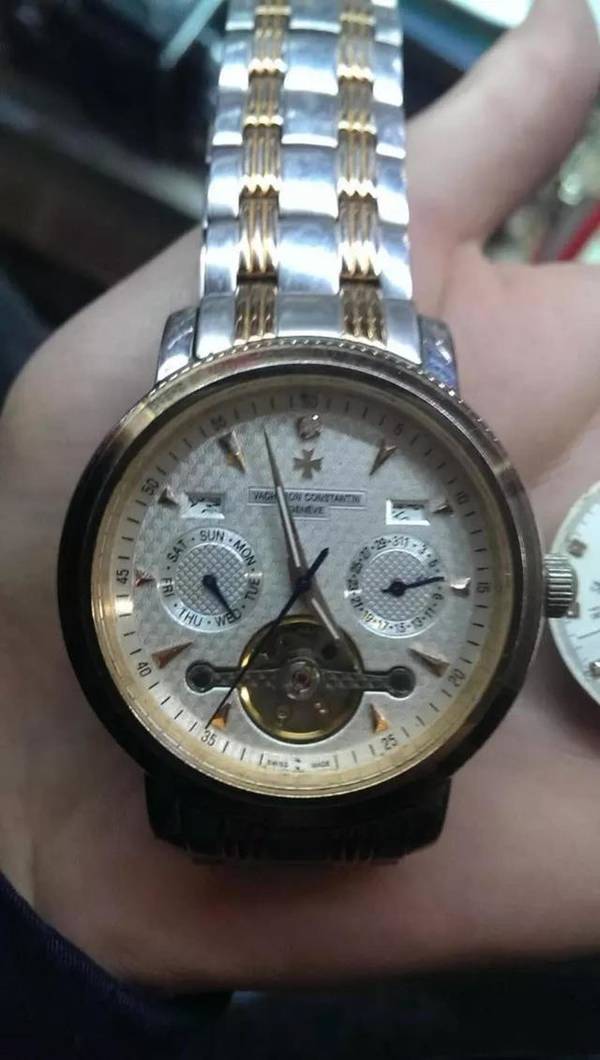 高仿表和真表差距大吗,为什么高仿工厂那么多