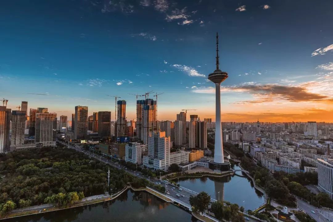 暑假人气最旺的城市,夏天最热7大城市排行