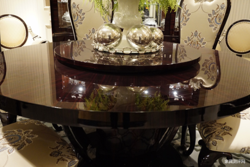 实木家具贴皮与不贴皮的区别,买实木家具上当受骗怎么办