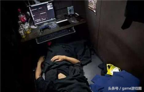 去网吧真的是在玩游戏吗,网吧除了玩游戏还可以干啥