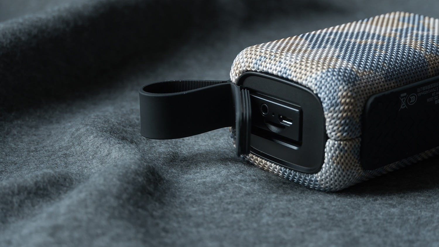 doss蓝牙音箱魔砖测评,DOSS无线蓝牙音响