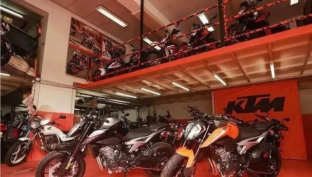 新款ktm790duke水泥灰,ktm发布2018款duke790多少钱