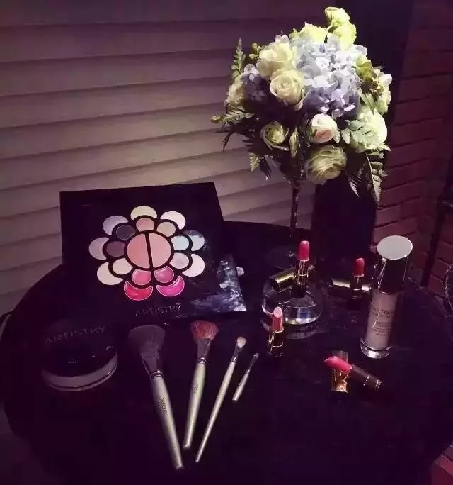 雅姿中国官网,雅姿品牌故事
