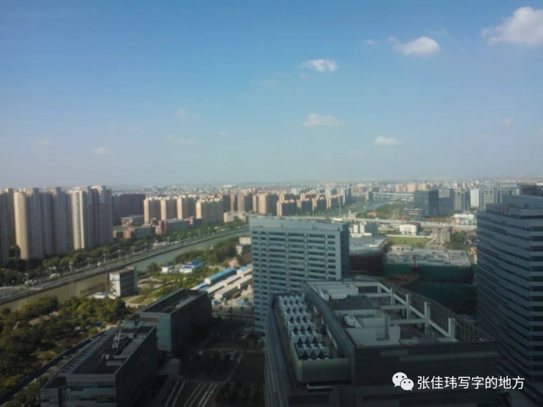 还记得十年前的汶川大地震吗,还记得十年前上网吧吗