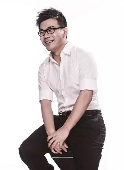 硅谷榨汁机骗局揭秘,硅谷免洗冷压榨汁机骗局