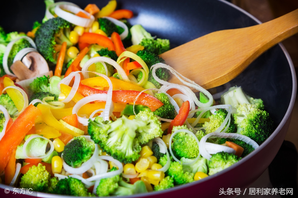炒的菜太咸了怎么弄,怎么炒菜咸