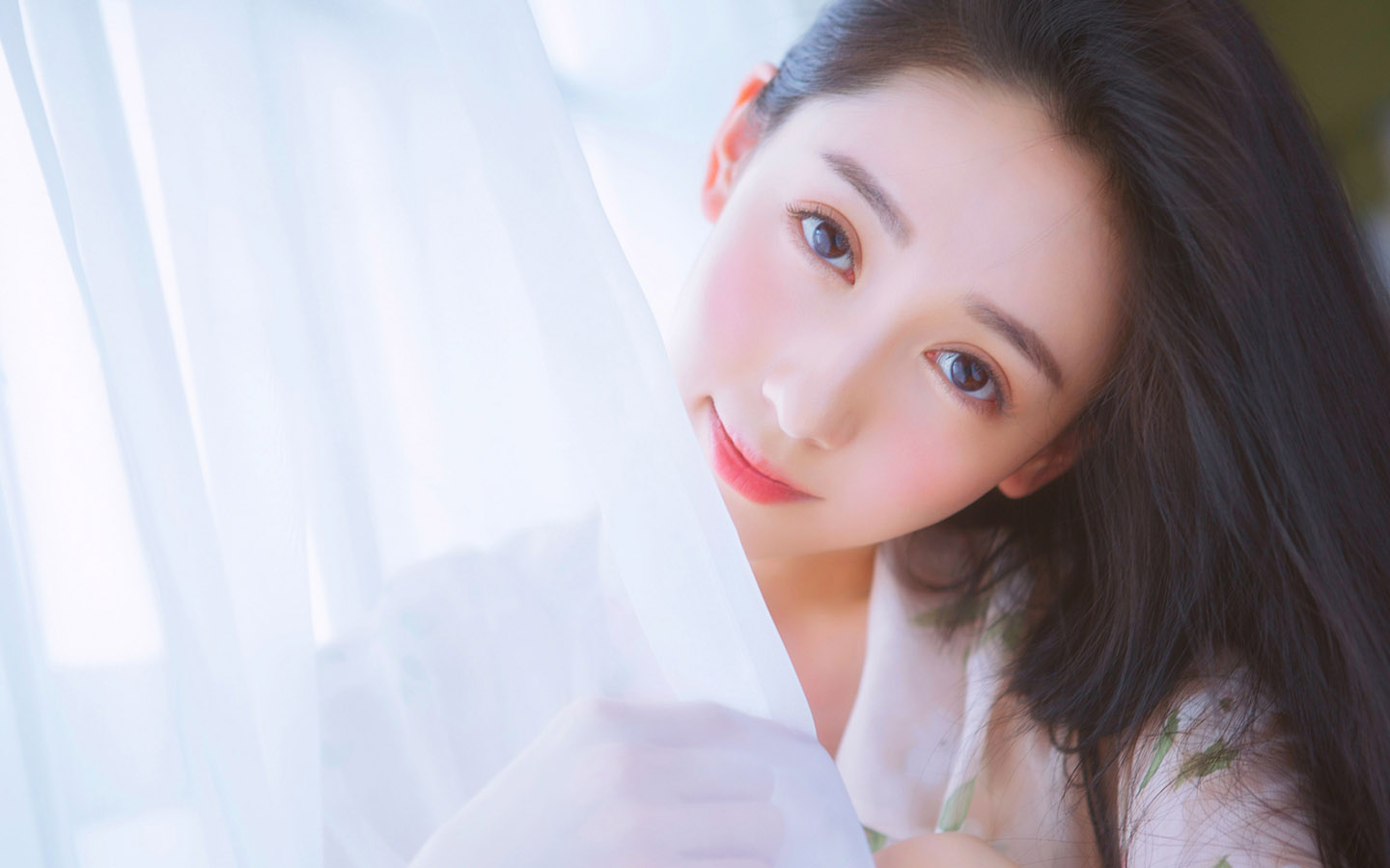 素颜口红平价学生党新疆包邮,推荐几款适合女生的平价口红