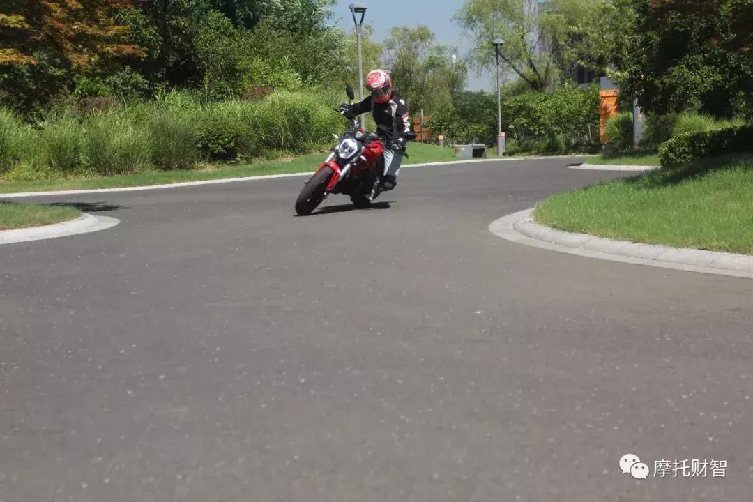 银钢小怪兽250sr,银钢大怪兽250直播