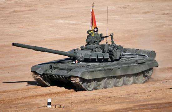 t72主战坦克比赛,t-72主战坦克被击中后瞬爆