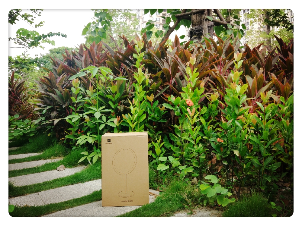 yeelight手持式便携化妆镜,yeelight便携式美妆镜