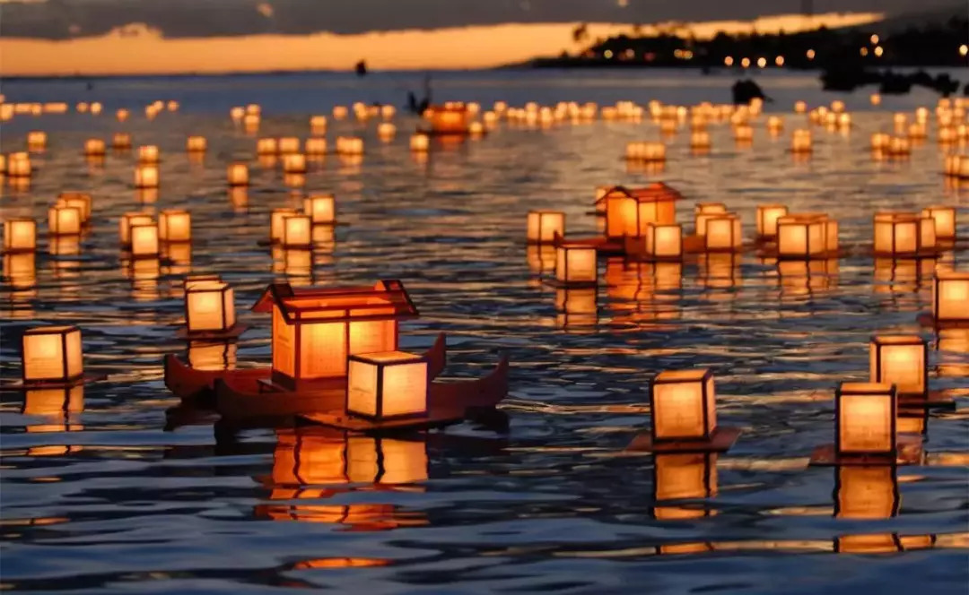 中国传统节日中元节的来源,最能代表中元节的诗词