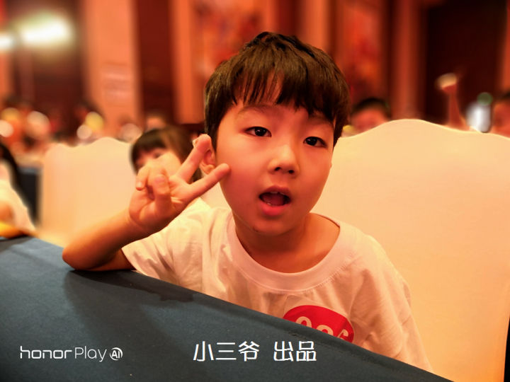 最新测评荣耀play,荣耀play首发游戏评测