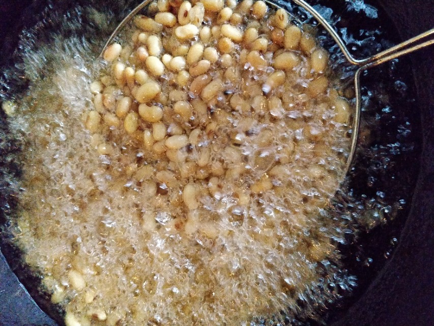 家常黄豆辣椒酱的制作方法,怎么制作黄豆辣椒酱好吃