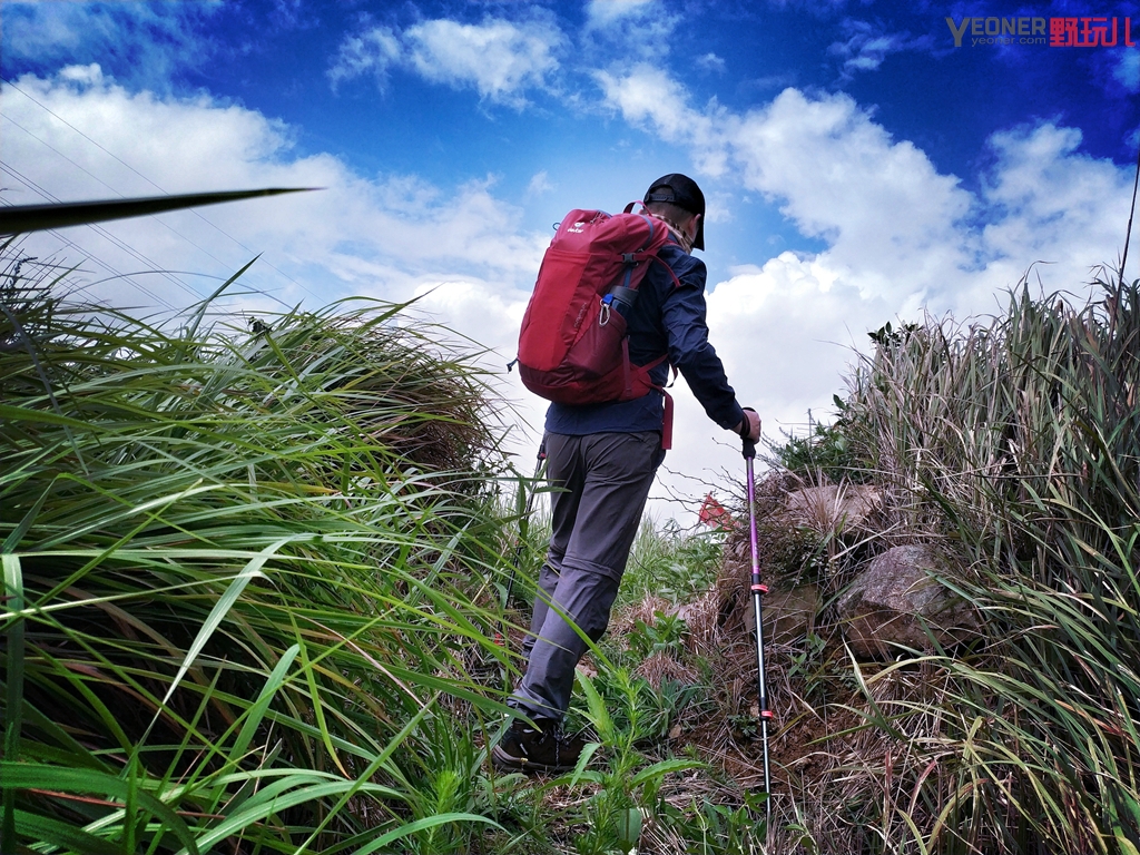 探路者新款登山鞋测评,探路者高帮登山鞋怎么样