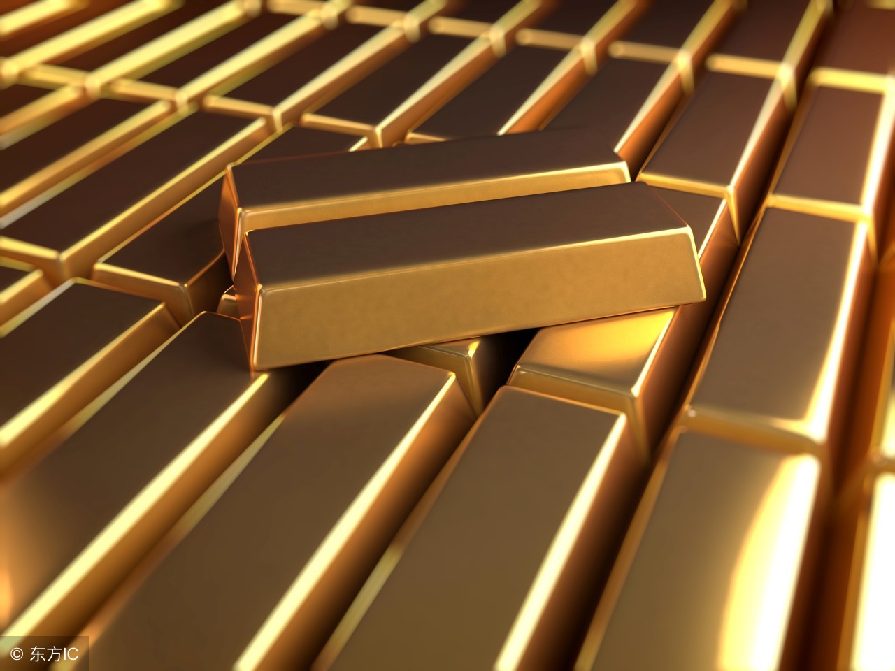 富士康到底是什么厂？老板是否对员工负责？网友说：黑厂！