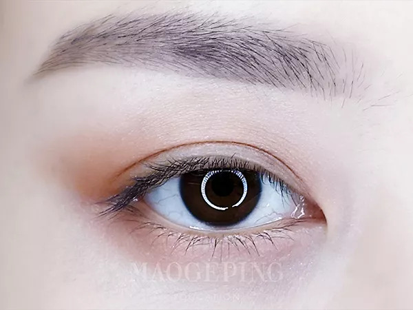 日常简单又好看的妆容应该怎么画,超简单的妆步骤