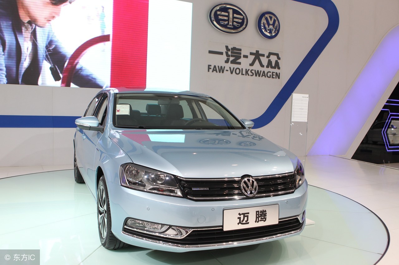 13年迈腾1.8t豪华版现在值得买吗,17年迈腾1.8t豪华版二手车多少钱