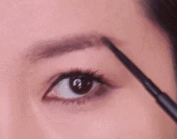 眉形决定命运图解,现在流行的眉毛是什么样的眉形