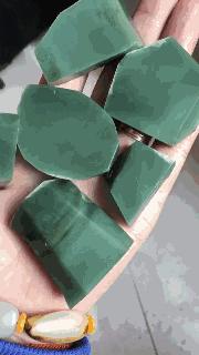 价格暴涨的玉石,籽料价格飞涨