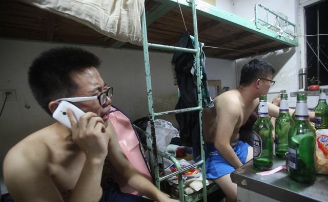 大学舍友借钱不还怎么办,宿舍室友借钱不还钱怎么解决