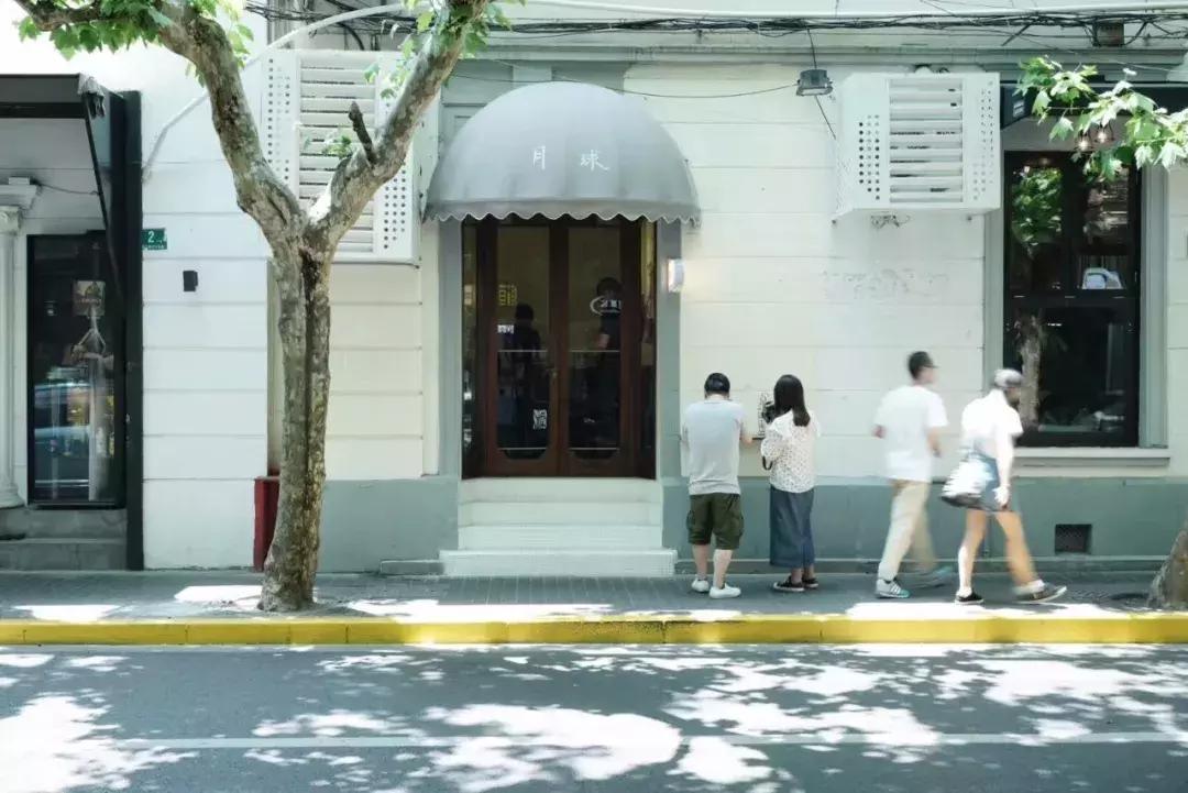 914魔都潮人咖啡节来袭！超人气Café天空书屋草坪胶片电影，好玩
