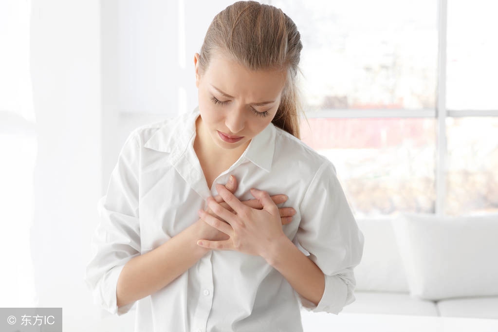 高原反应会出现哪些症状和表现,高原反应的症状原因和关注事项