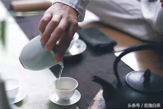 茶喝多了容易变黑吗,茶喝多会怎样
