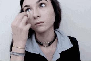 遮红血丝黑眼圈遮瑕推荐,泛红的黑眼圈遮瑕方法