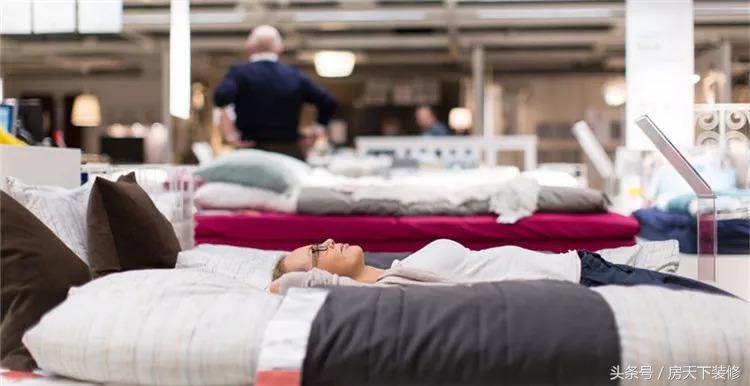 睡过100张床决定谈一谈床垫的选购,床垫隐藏的3个秘密