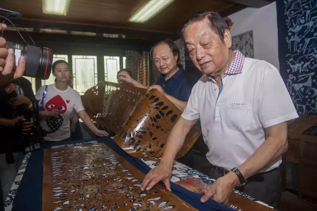 下工厂进车间，“80后”韩美林勃发生命本质里的艺术渴望