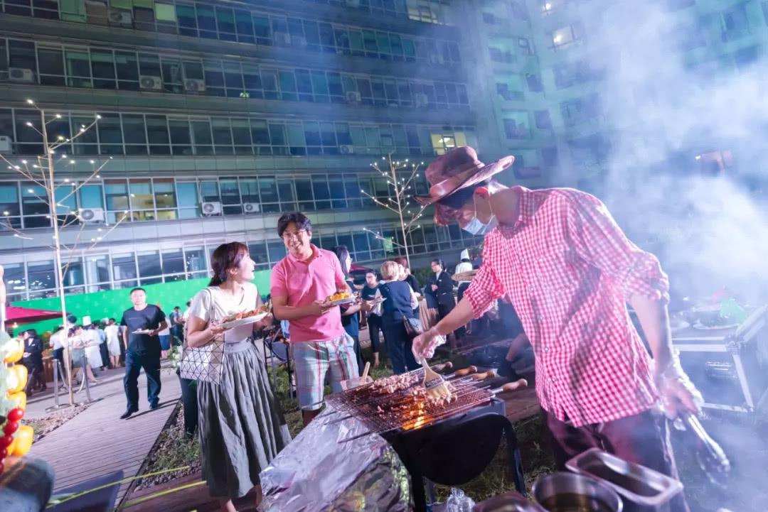 青岛景园假日酒店自助餐,青岛景园假日酒店婚宴