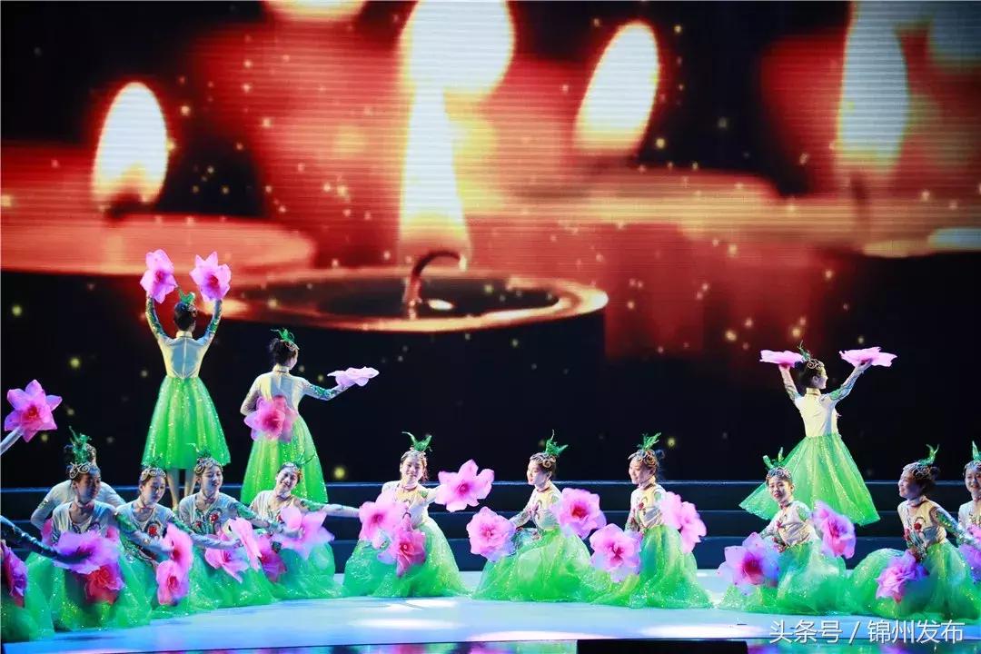 感动越秀最美教师颁奖,致敬感动广州的最美教师颁奖仪式