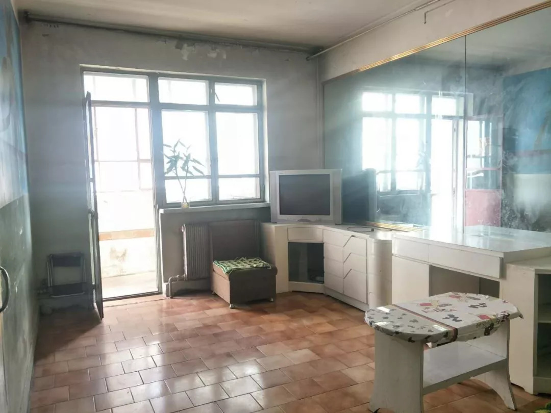 石河子市多层住房出售,石河子房源一楼