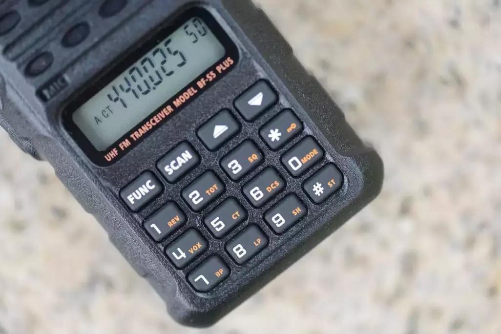 北峰bf-s5plus说明书,北峰对讲机s5plus说明书