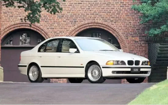 买不起车代表什么,买不起车有什么表现