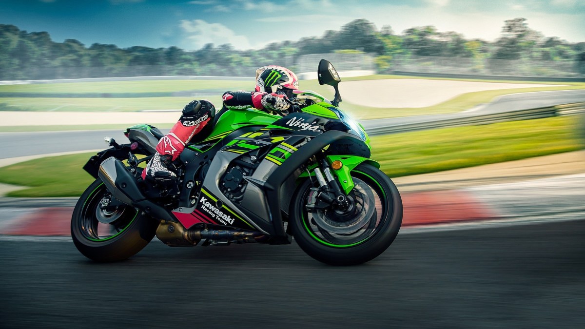 最顶级川崎跑车,川崎zx-10r2024款极速测试