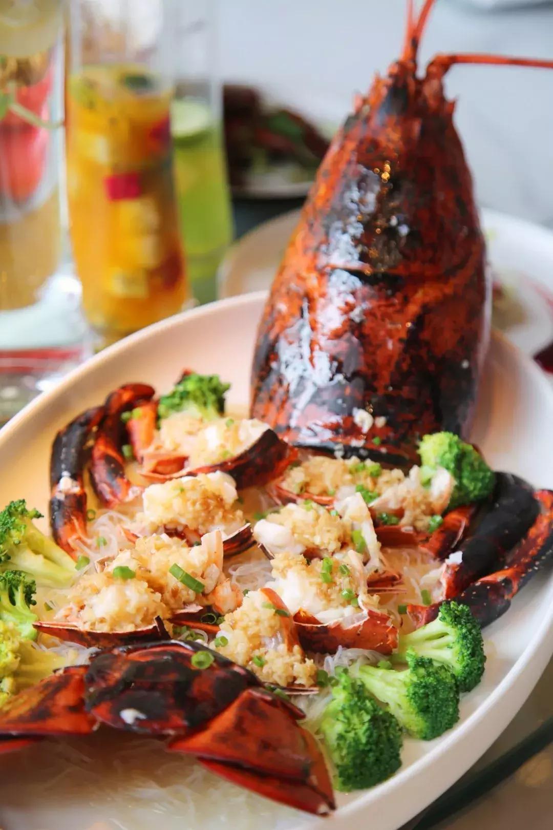 一千斤巨型龙虾,18斤巨型龙虾