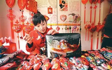 岁月非遗拾萃，流光溢彩