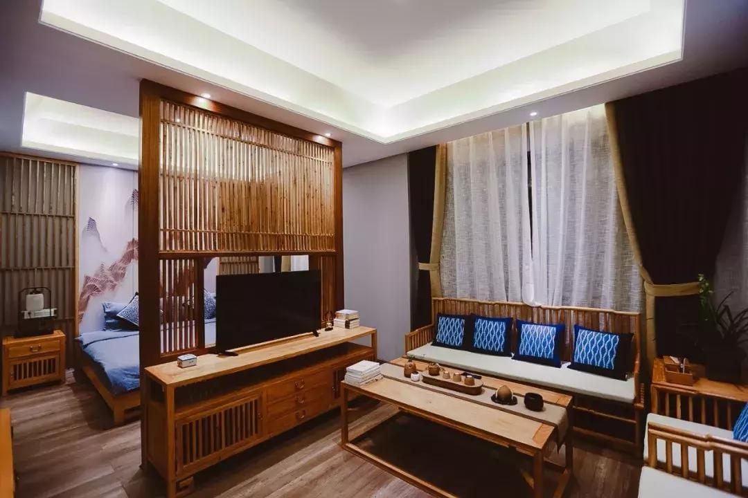 湘西浦市古镇，这个畅销青年女作家，和喜欢的人一起开了一家美宿