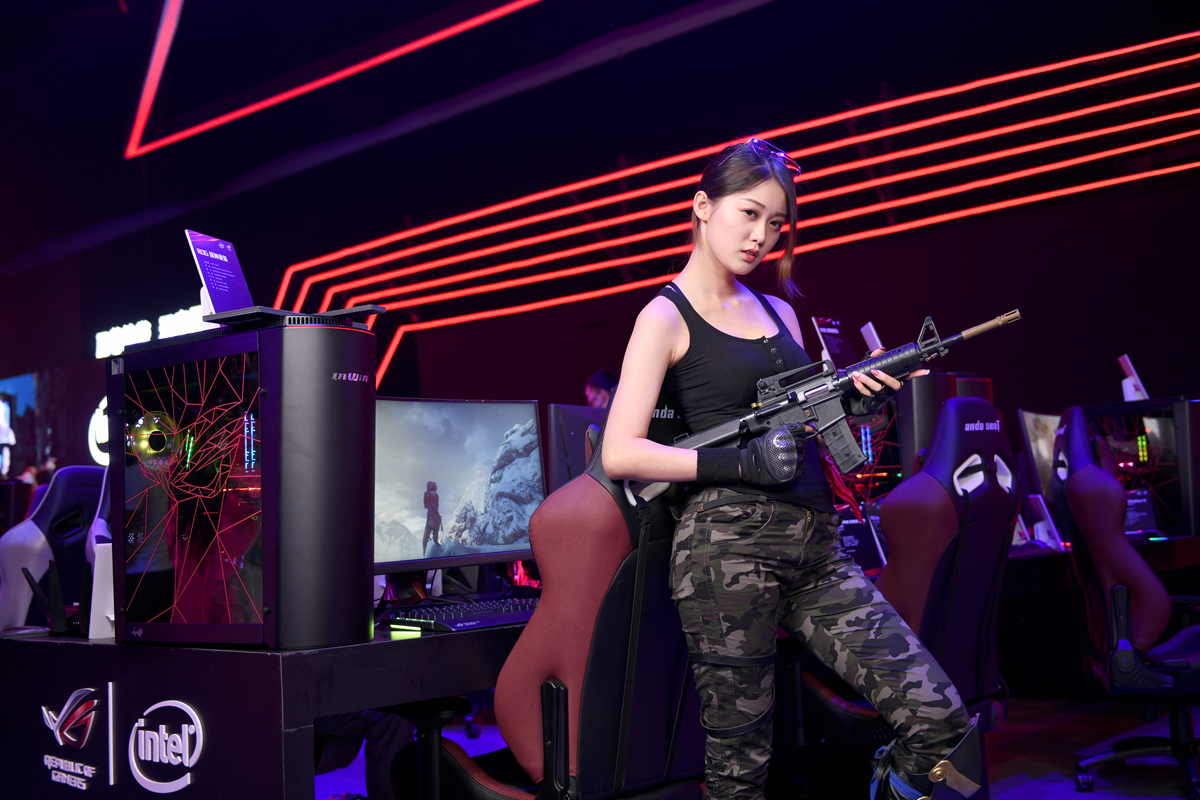 rog国行发布会,rog和苹果对比