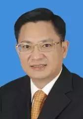 罕见！肝脏长出体外12年，被医生塞回少女身体内！