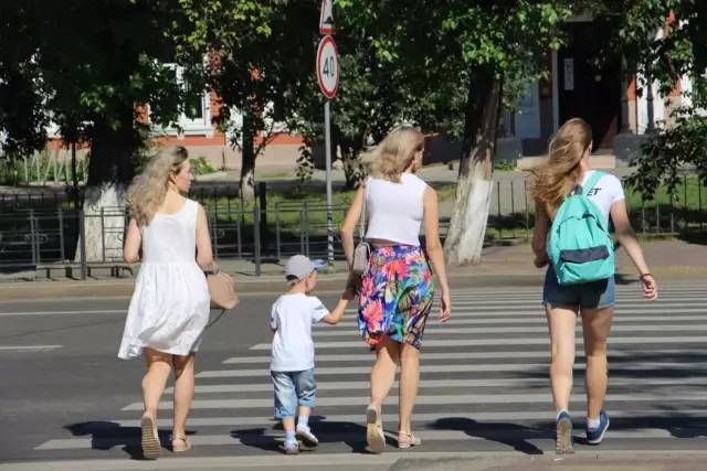 散步在美女如云的西伯利亚的心脏——伊尔库茨克