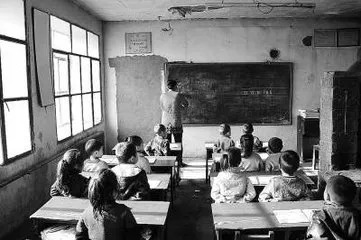 「原创文章」“咬筋”老师