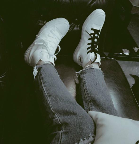 麦昆小白鞋绿尾,绿尾小白鞋